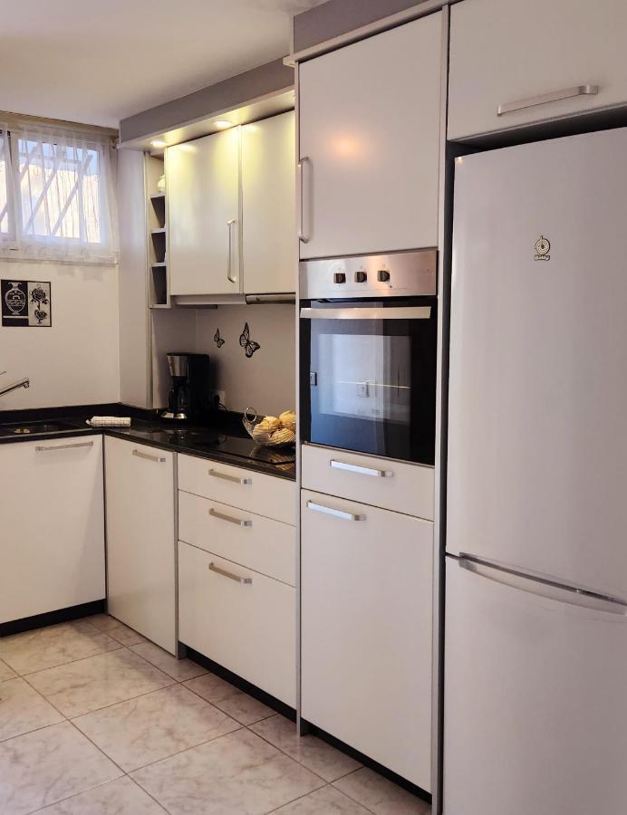Yumbo Queen Apartment San Bartolome de Tirajana  Exterior photo