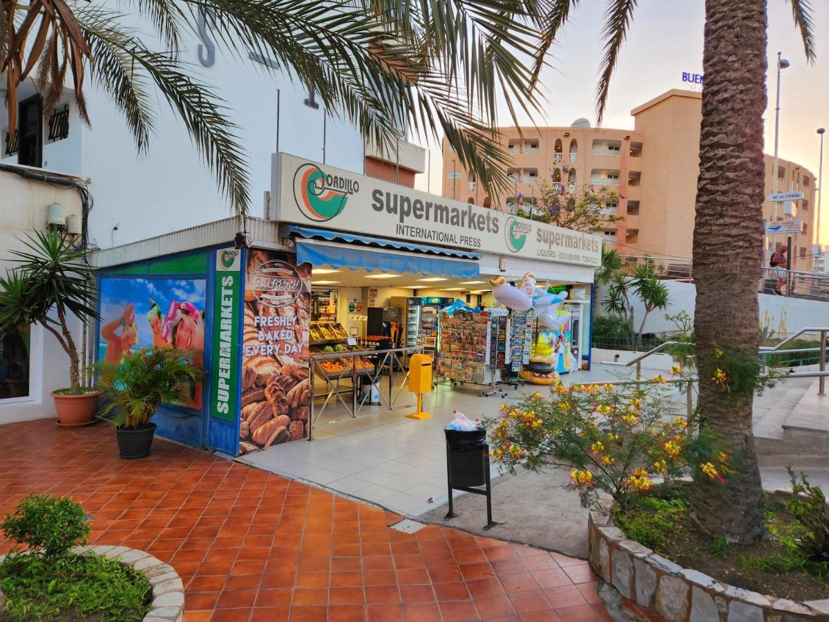 Yumbo Queen Apartment San Bartolome de Tirajana  Exterior photo